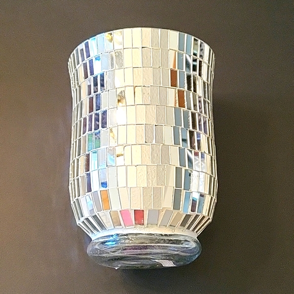 NEW Silver Mosaic Glass Vase/Candleholder, 8" tall, 6" diameter - Picture 2 of 8